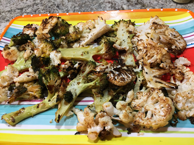 Quick Roasted Broccoli with Soy Sauce and Sesame (Video) – Kalyn's