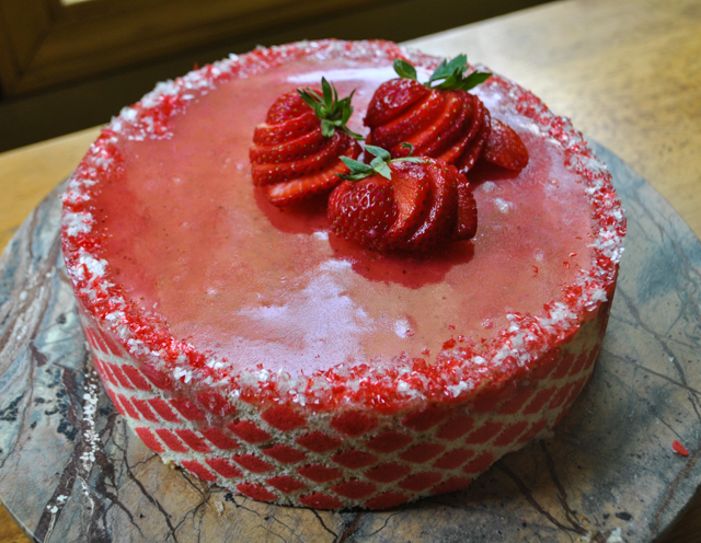 Light Strawberry and Yogurt Mousse Cake, Pastry Maestra